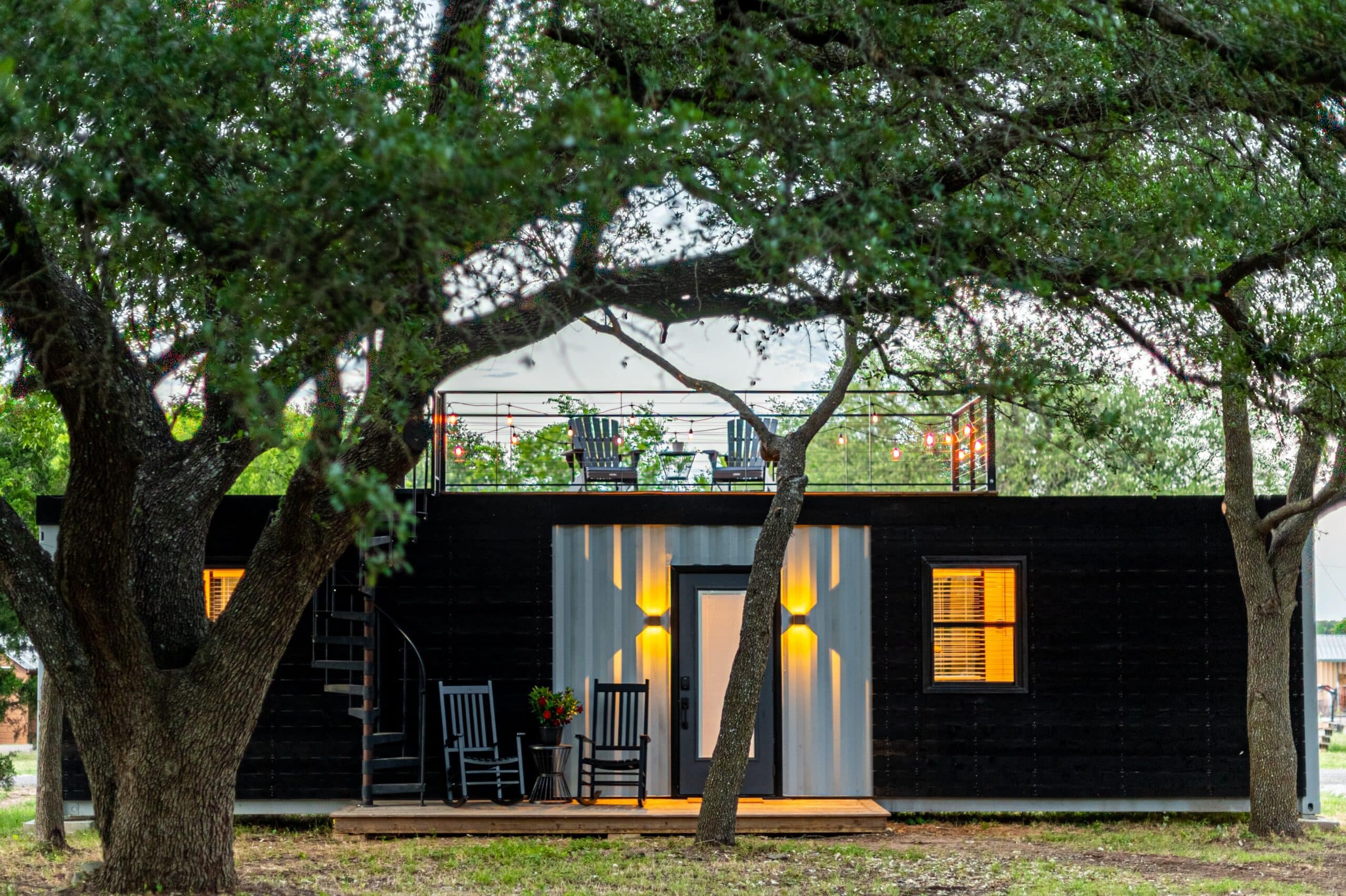 Construire Sa Maison en Containers : Étapes Clés