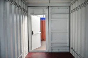 Porte anti panique sur container 20 pieds High Cube