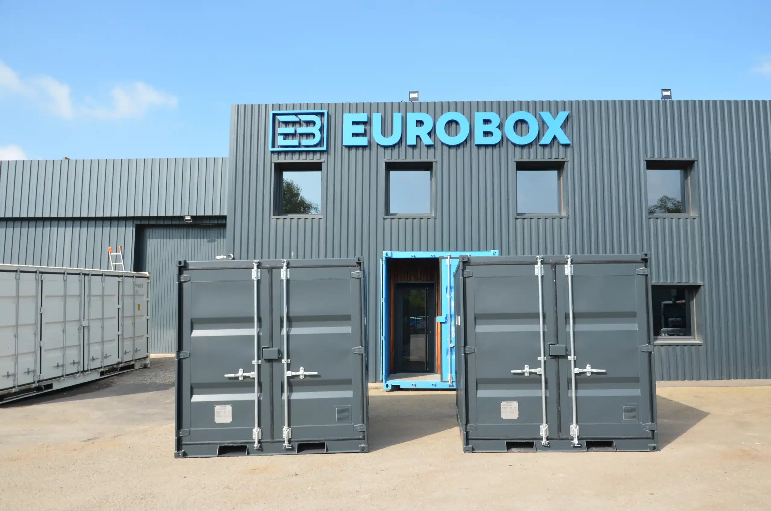 Container repeint de 9 pieds gris anthracite, Conteneur neuf avec une peinture sur mesure