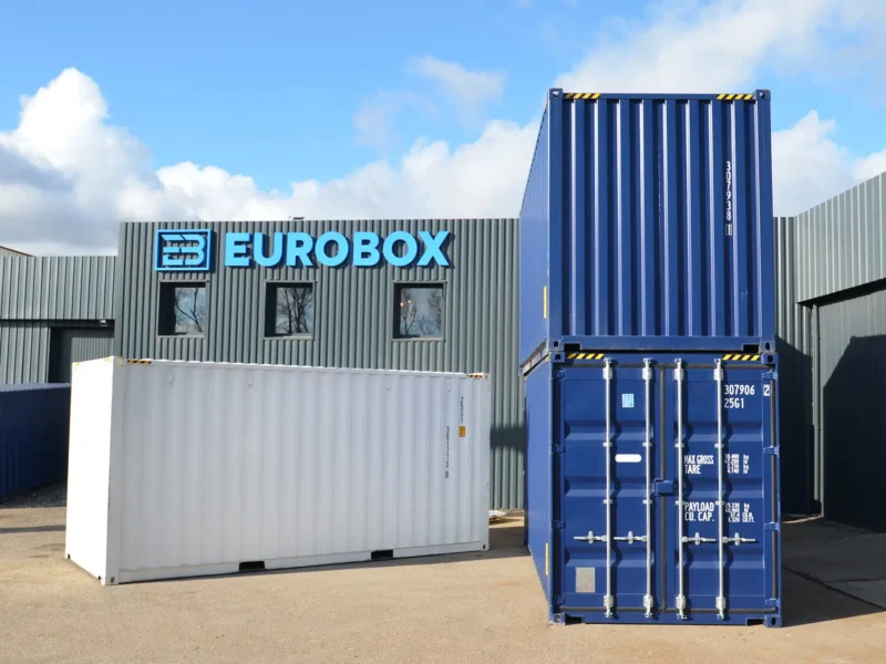 Acheter un conteneur neuf 20pieds blanc ou bleu avec une grande hauteur. Vendeur de container en parfait état.