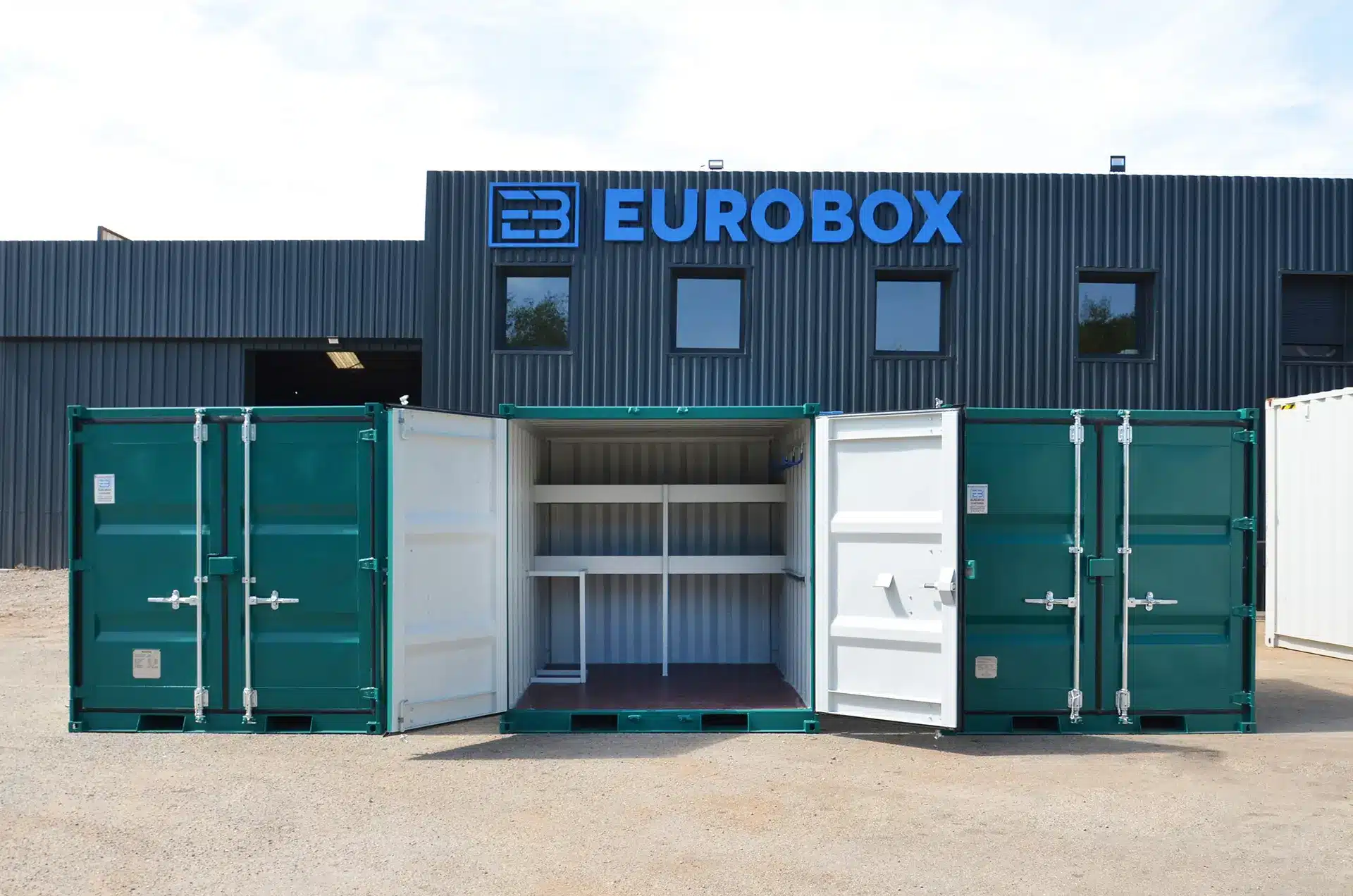 Trio de conteneur maritime avec étagère de rangement à l'intérieur, Acheter un conteneur 10 pieds neuf aménagé